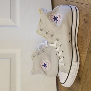 Converse men all star chuck taylor high top size 8.5/42